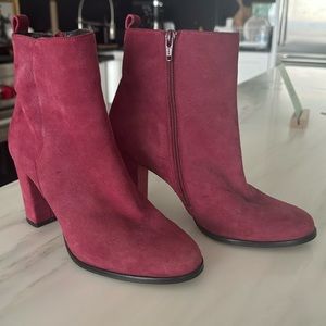 LKB maroon suede boots